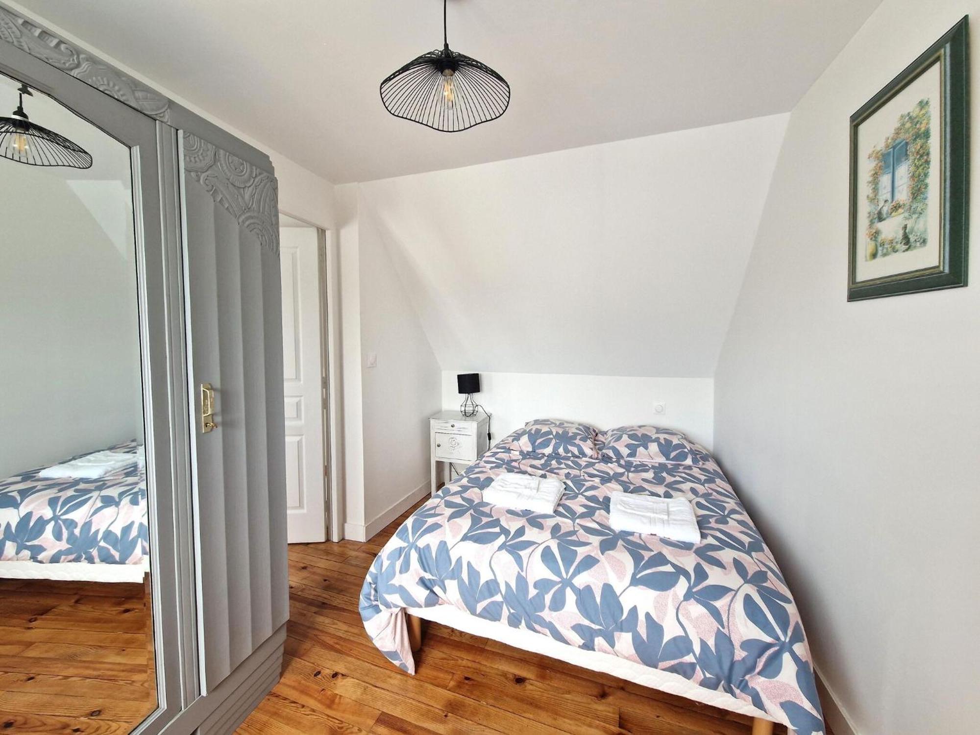 Holiday Home In The Countryside Near The Beach Guerlesquin Esterno foto